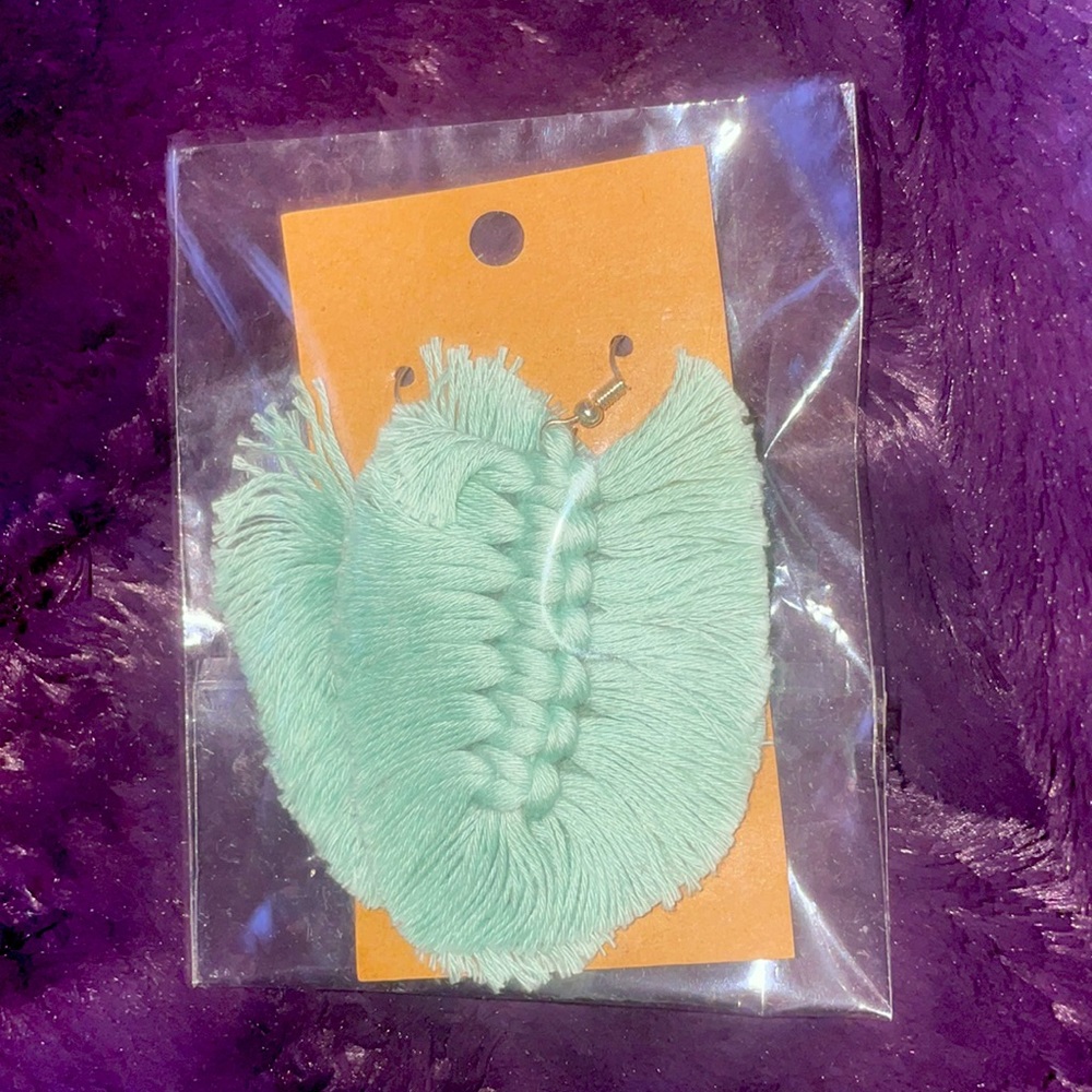 ✨🌞Beautiful Macramé Earrings New in bag !!! ✨✨